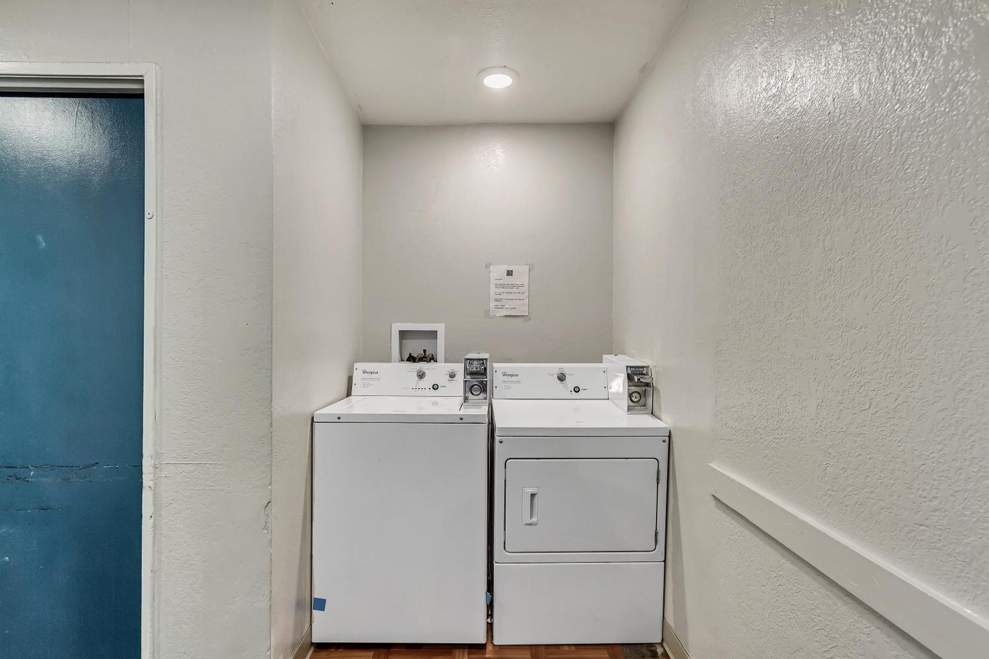 Motel 6 Ogden, Ut- Downtown Zewnętrze zdjęcie