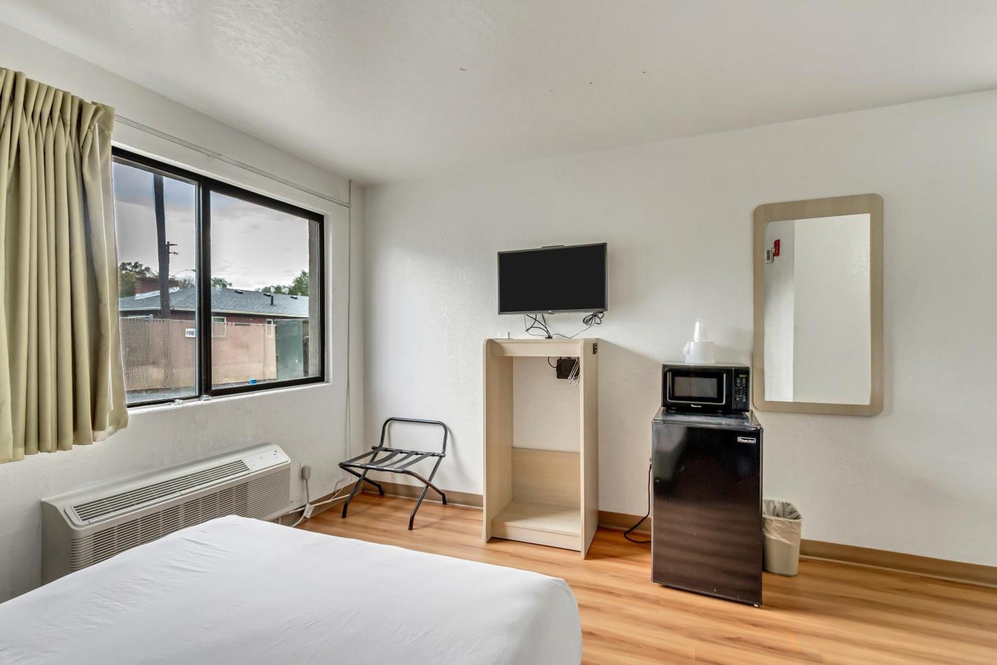 Motel 6 Ogden, Ut- Downtown Zewnętrze zdjęcie
