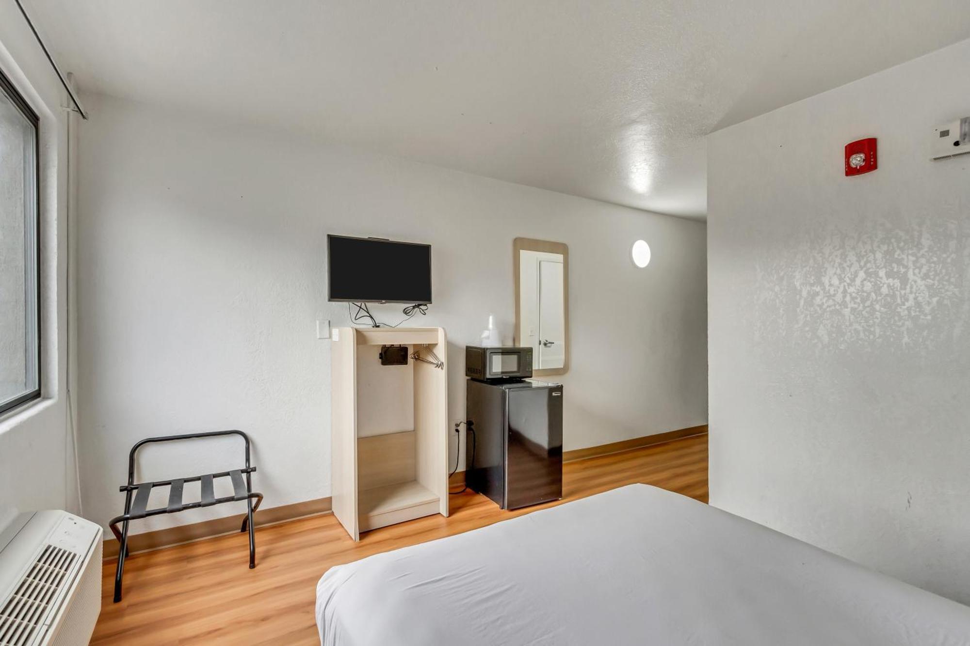 Motel 6 Ogden, Ut- Downtown Zewnętrze zdjęcie