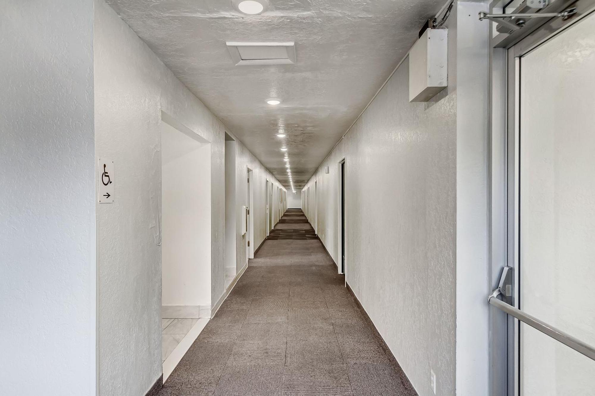 Motel 6 Ogden, Ut- Downtown Zewnętrze zdjęcie